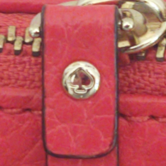 New kate spade Large Red Domed 2 Way Pebble Leather Convertible Crossbod… - Picture 13 of 16